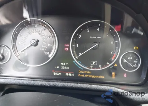 2015 BMW X3 xDrive28I z USA, uszkodzony, nr VIN 5UXWX9C55F0D53720